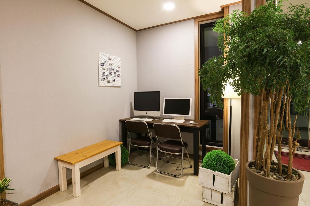 Casa de Vivaldi Hotel Seogwipo Exterior foto